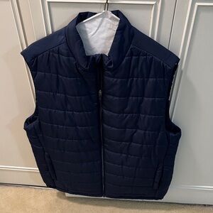 Antigua Men's Dark Blue Quilted Vest